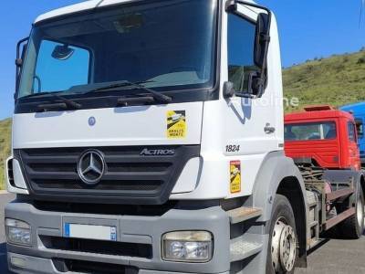 Mercedes-Benz Actros 1845 1824 com Grua e B&aacute;scula - 2007